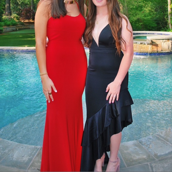 Faviana Dresses & Skirts - Faviana Red and Black Formal / Prom Dress / Gown